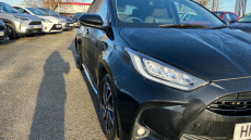 Toyota Yaris 1.5 Hybrid Design 5dr CVT Hybrid Hatchback
